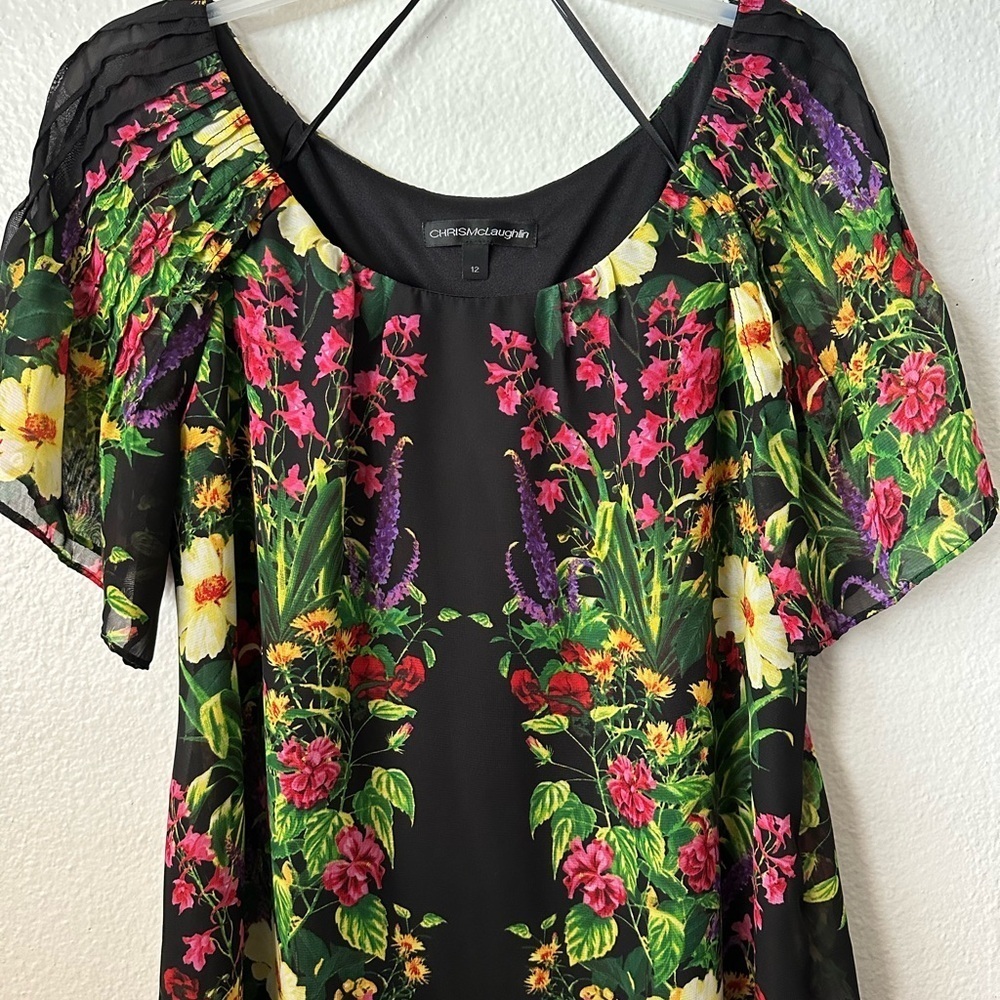 Floral Black Midi Dress - Picture 3 of 9